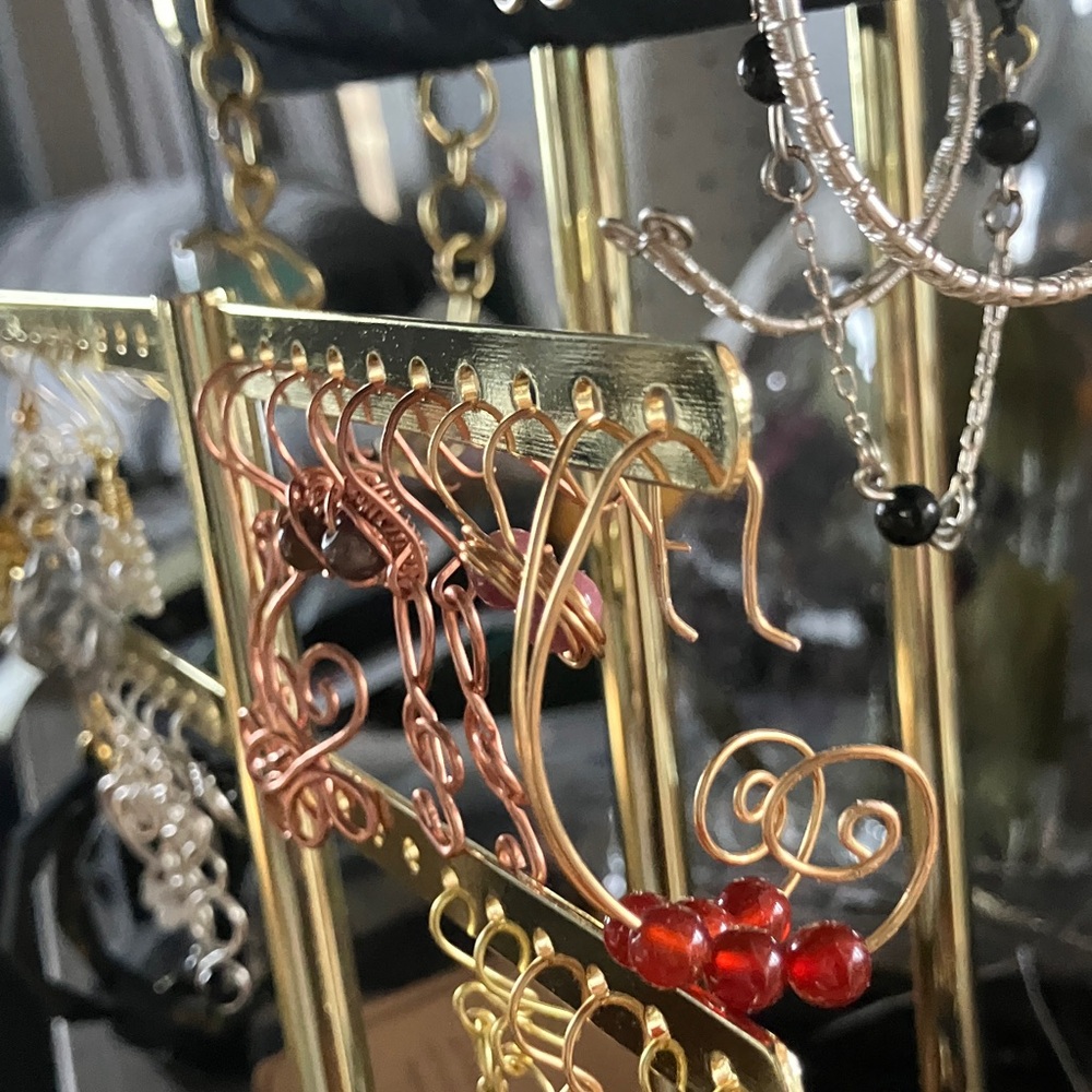 Elegant 14k gold plated snd Carnelian earrings